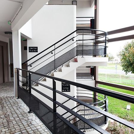 Kyriad Direct Clermont Ferrand Nord Gerzat Exteriér fotografie