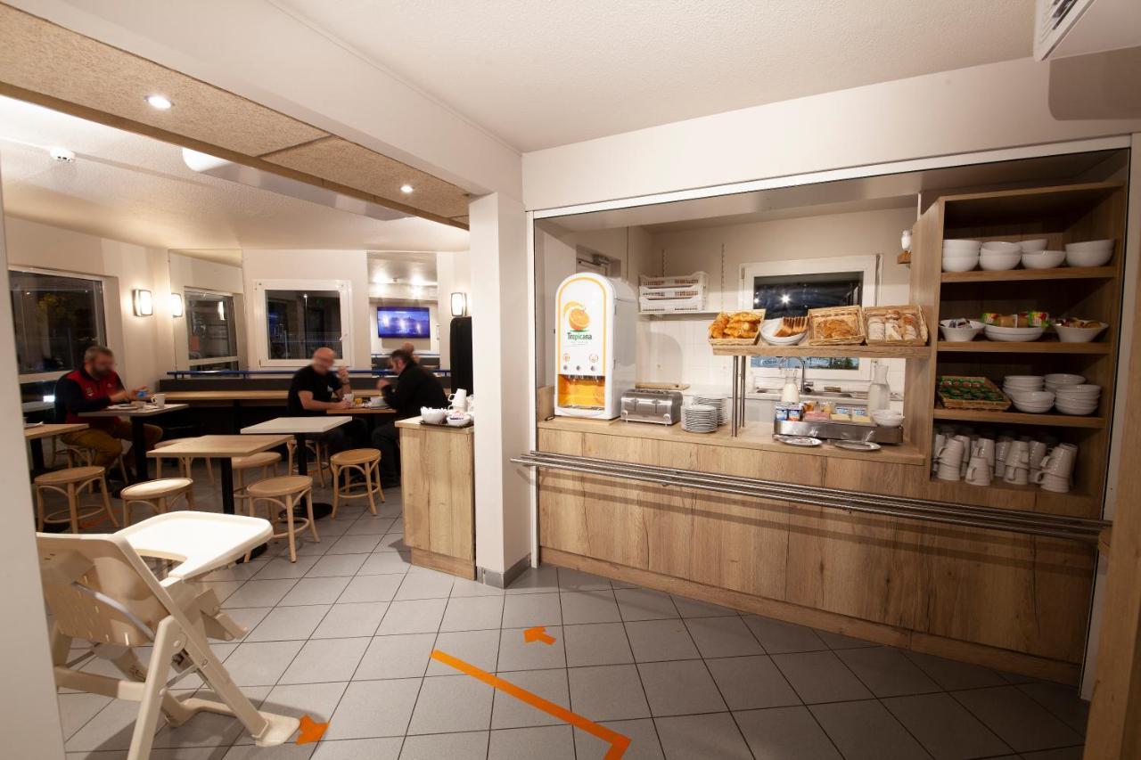 Kyriad Direct Clermont Ferrand Nord Gerzat Exteriér fotografie