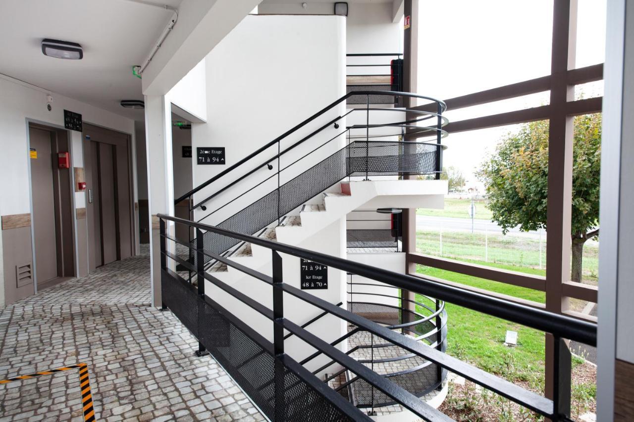Kyriad Direct Clermont Ferrand Nord Gerzat Exteriér fotografie